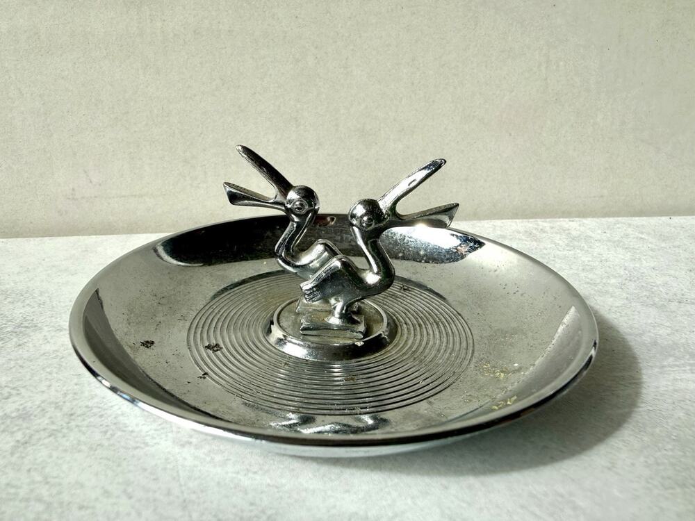 Vintage MCM Chrome Ashtray Toucan Birds Pincherette Diehl Mayflower Allentown PA